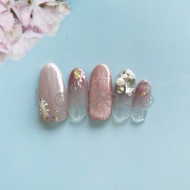 ネイルチップ【華やかピンクのキラキラビジューネイル 10本セット 両面テープ＆専用収納ケース付き】ネイル チップ 付け爪 つけ爪 ジェル オーバル スクエア ロング ショート シンプル 可愛い ゆうパケット送料無料 受注生産【チップ】