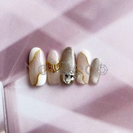 ネイルチップ【うねうね×ミラーリングネイル 10本セット 両面テープ＆専用収納ケース付き】ネイル チップ 付け爪 つけ爪 ジェル オーバル スクエア ロング ショート シンプル 可愛い ゆうパケット送