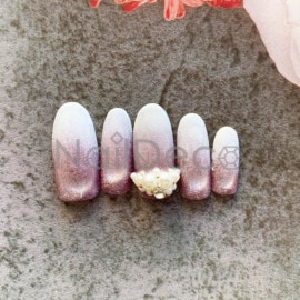 ネイルチップ【マグネット×ホワイトグラデ ネイル 10本セット 両面テープ＆専用収納ケース付き】ネイル チップ 付け爪 つけ爪 ジェル オーバル スクエア ロング ショート シンプル 可愛い ゆうパケット送料無料 受注生産【チップ】