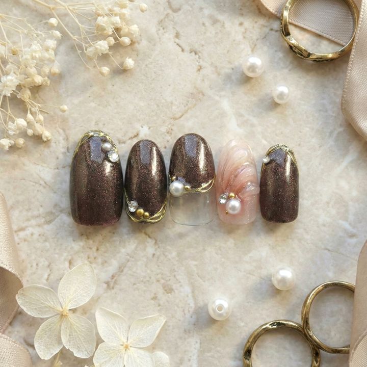 ネイルチップ【パール×ショコラのノーブル ネイル 10本セット 両面テープ＆専用収納ケース付き】ネイル チップ 付け爪 つけ爪 ジェル オーバル スクエア ロング ショート シンプル 可愛い ゆうパケット送料無料 受注生産【チップ】
