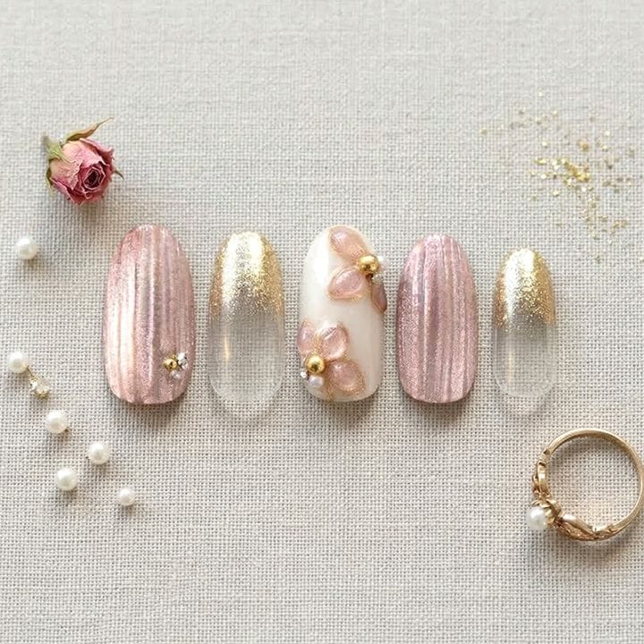 ネイルチップ【ピンクの立体ライン×ぷっくりフラワー ネイル 10本セット 両面テープ＆専用収納ケース付き】ネイル チップ 付け爪 つけ爪 ジェル オーバル スクエア ロング ショート シンプル 可愛い ゆうパケット送料無料 受注生産【チップ】