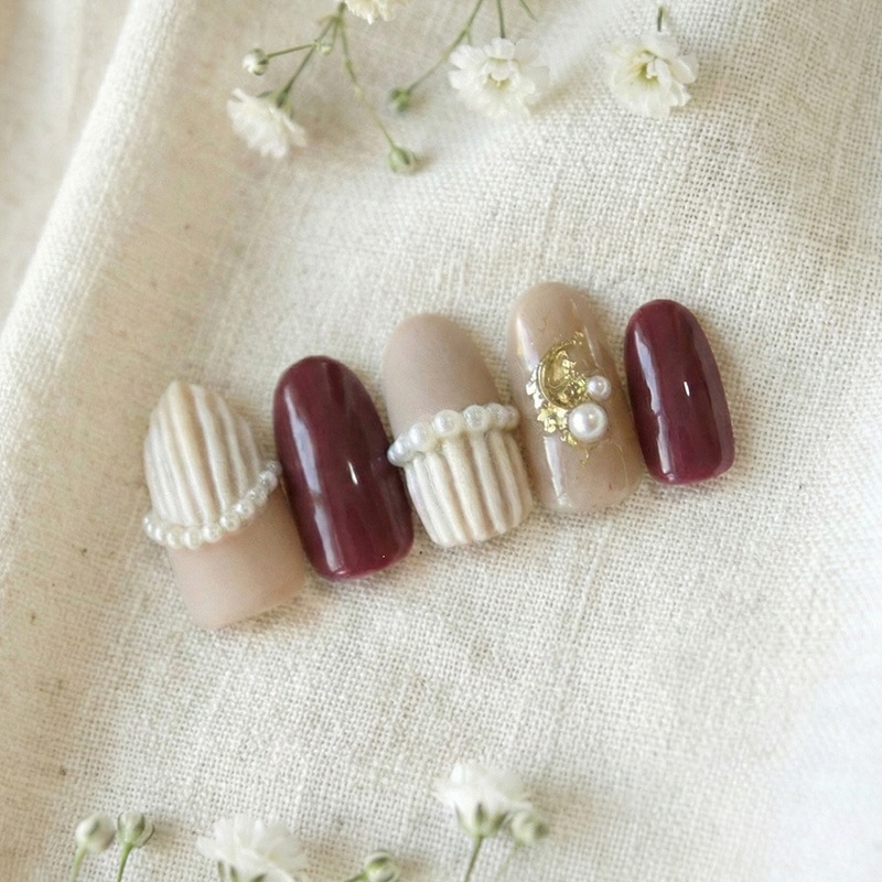 ネイルチップ【ボルドー×ベージュのパール ネイル 10本セット 両面テープ＆専用収納ケース付き】ネイル チップ 付け爪 つけ爪 ジェル オーバル スクエア ロング ショート シンプル 可愛い ゆうパケット送料無料 受注生産【チップ】