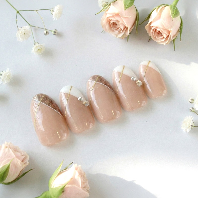 ネイルチップ【ライン×ヌーディーのルミナス ネイル 10本セット 両面テープ＆専用収納ケース付き】ネイル チップ 付け爪 つけ爪 ジェル オーバル スクエア ロング ショート シンプル 可愛い ゆうパケット送料無料 受注生産【チップ】