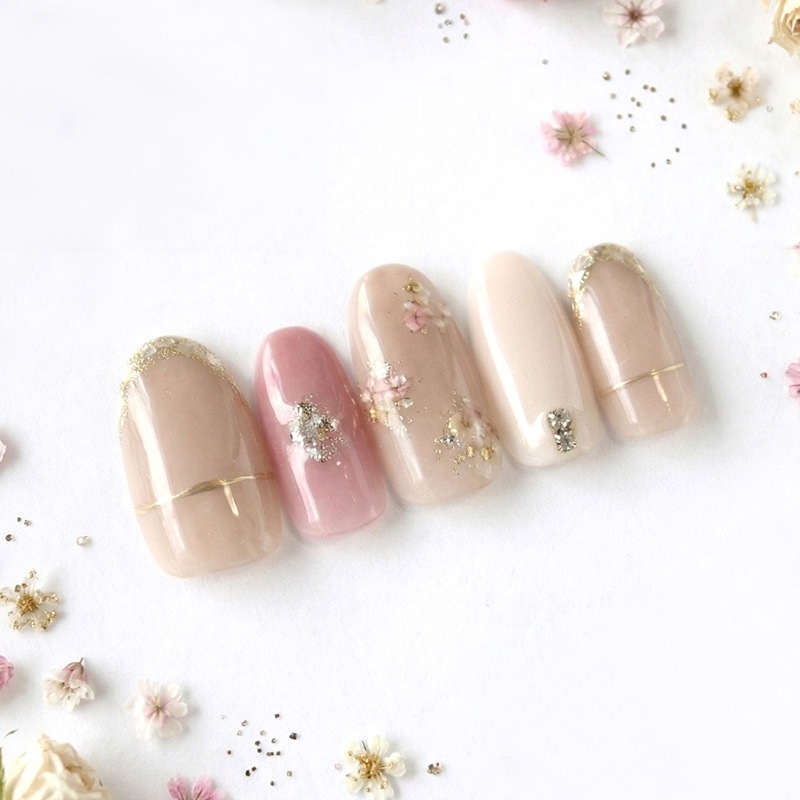 ネイルチップ【ピンクベージュの可憐な押し花フレンチネイル 10本セット 両面テープ＆専用収納ケース付き】ネイル チップ 付け爪 つけ爪 ジェル オーバル スクエア ロング ショート シンプル 可愛い ゆうパケット送料無料 受注生産【チップ】