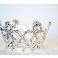 [宅配便限定]　ティアラ型ブラシスタンド LOAVE NAIL|irogel（イロジェル）|ブランド別