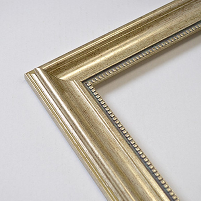 【アウトレット】 デッサン額縁 8111/シルバー 八つ切（303×242mm） 前面UVカットアクリル仕様 ※アウトレット品につき注文後のキャンセル・返品交換不可