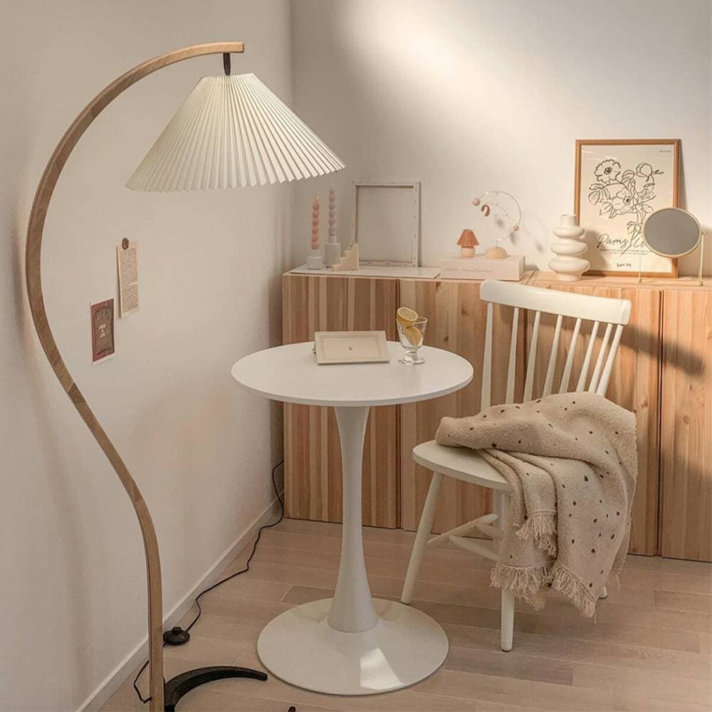 VeroMan フロアライト スタンドライト レトロデザイン プリーツシェードの木製フロアランプ 寝室・リビング・ベッドサイド インテリア照明 韓国インテリア