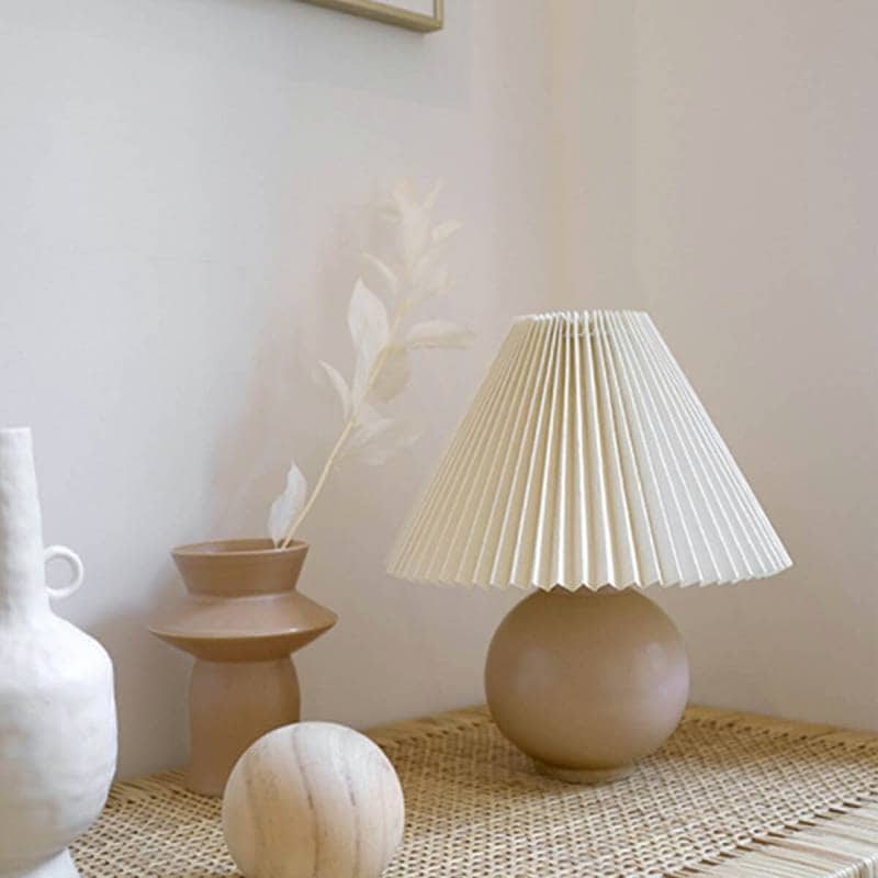 VeroMan テーブルランプ 陶器 プリーツシェード 丸い 円形 ランプ