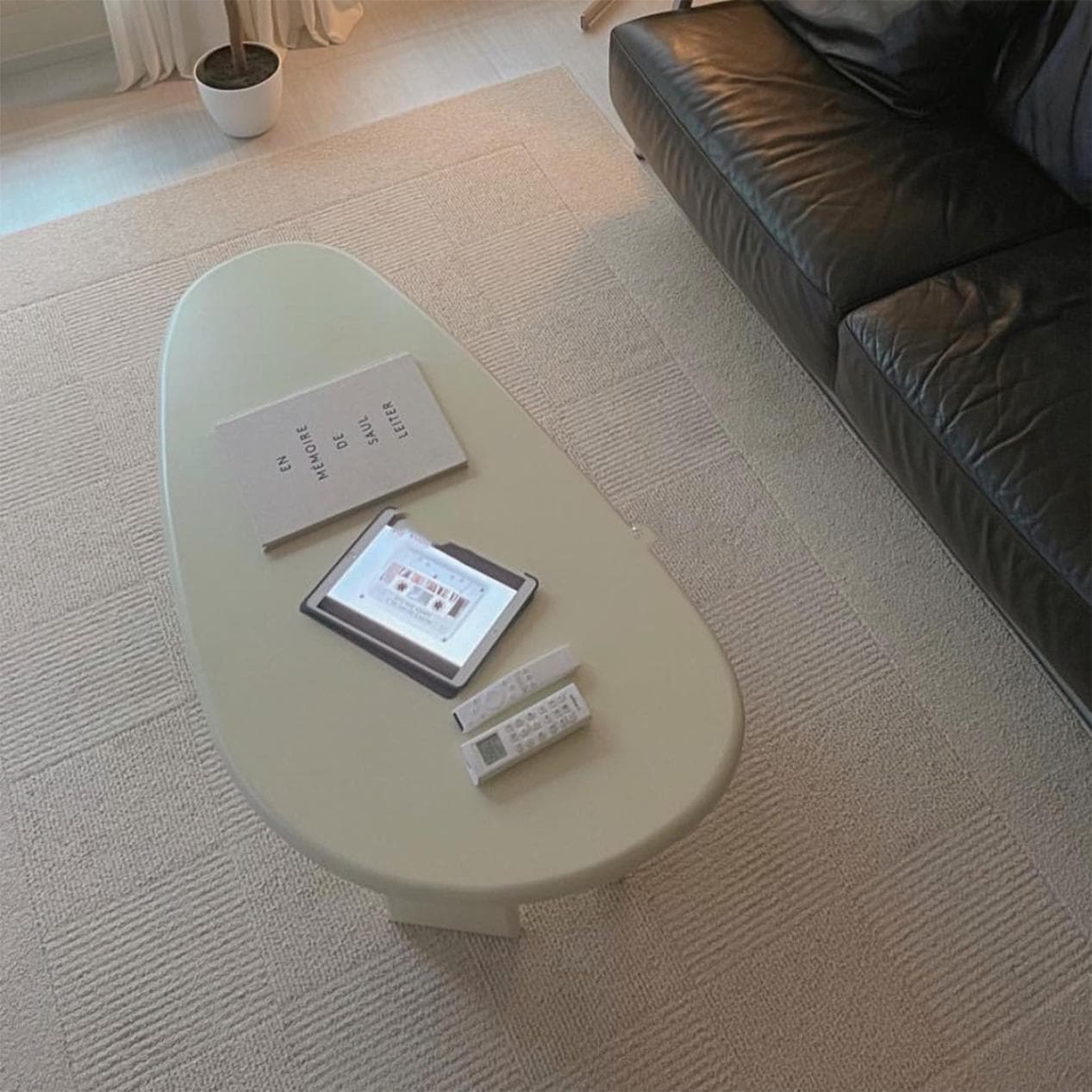 プ*読様 【O-1508】ローテーブル スペースエイジ 卵型テーブル エッグテー 選べるデザイン 天然木センターテーブル 豆型 ビーンズテーブル 卵型