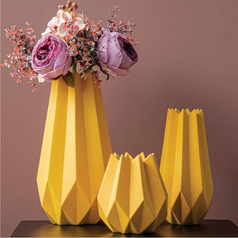 小] VeroMan 花瓶 一輪挿し 花 陶器 出窓 折り紙 折り目 シンプル