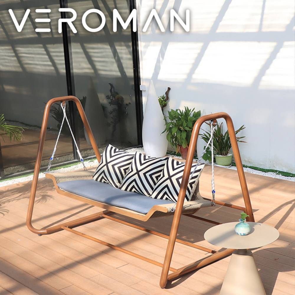 [3人用] VeroMan スイングベンチ 三人掛け ブランコ 家庭用ブランコ 穏やかな癒し空間を演出 モダンデザイン庭用ブランコ 高品質アルミフレームと耐久性あるPE編み 韓国インテリア