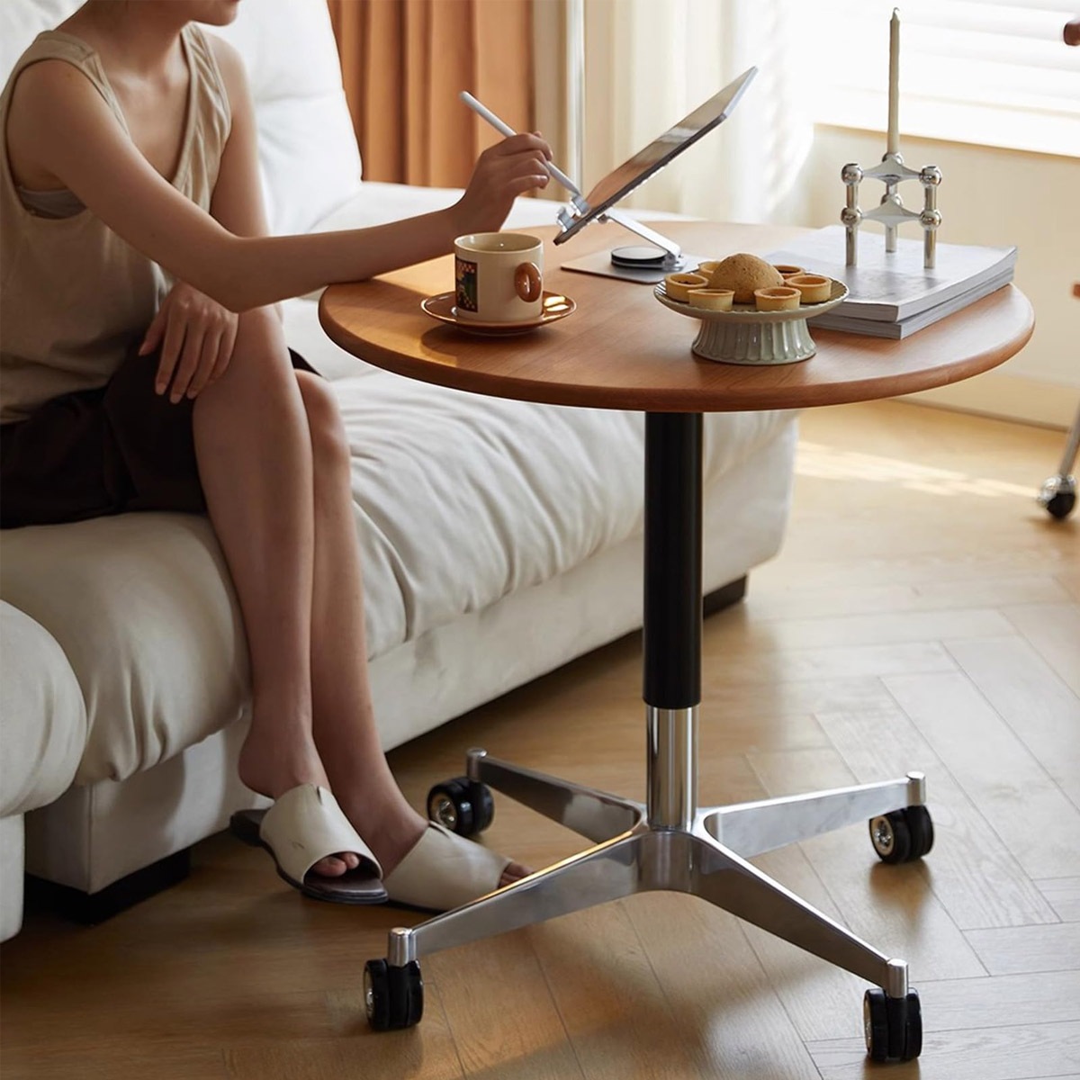 70cm] VeroMan ヴィンテージデザイン ダイニングテーブル 可移動式円形