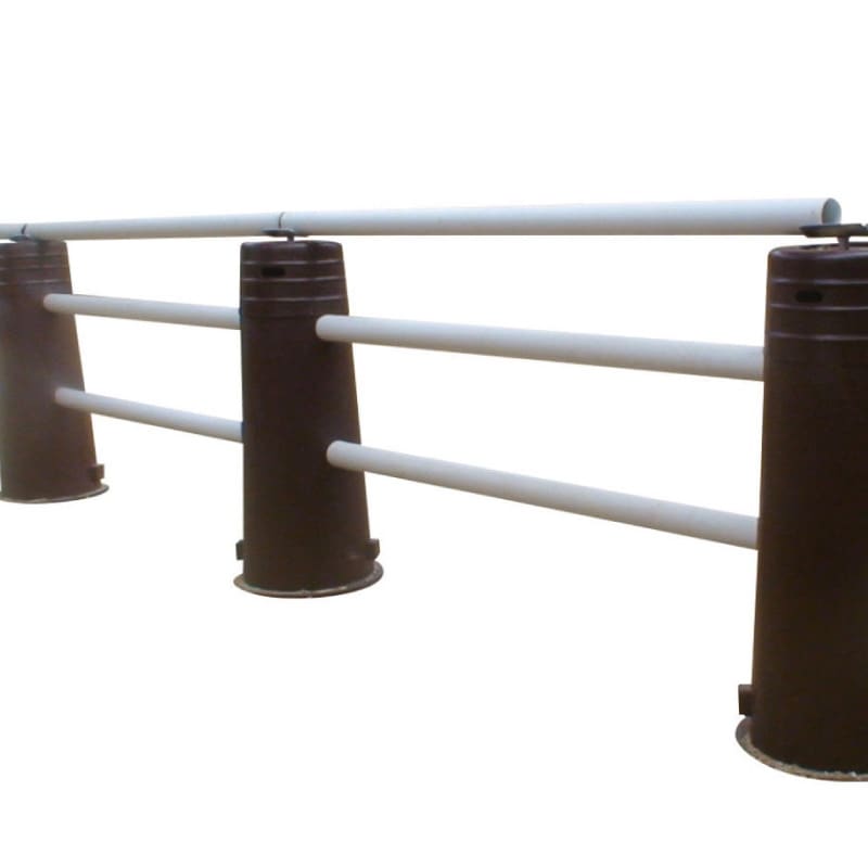 馬場仕切り用バー