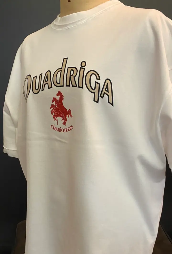 クアドリガ College Styleシャツ ユニセックス<Heart Print>Black or Red