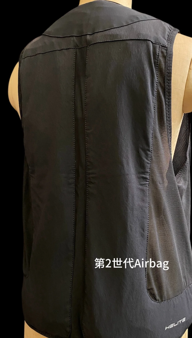 クアドリガ エアバッグ New Style Zip'In2｜乗馬用品・馬具なら中江