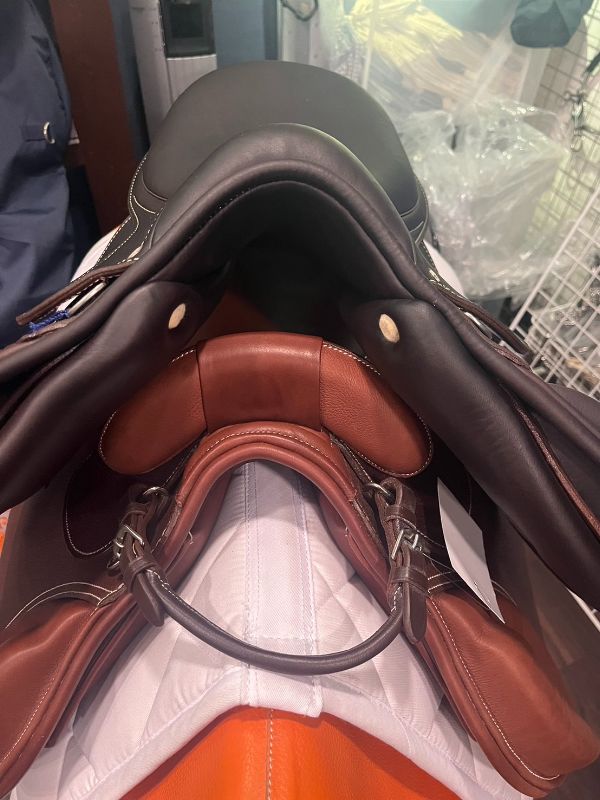 GUY CANTIN　ジュニアサドル