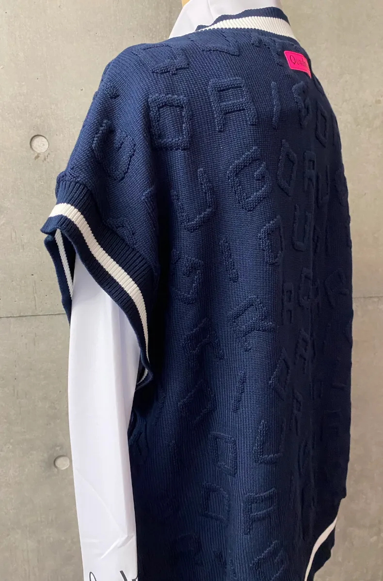 クアドリガQ-ロゴ Sweatベスト ユニセックス