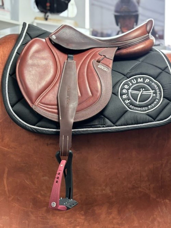 フリージャンプ 鐙革4×6 28mm