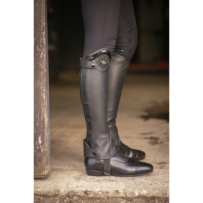 ペネロペ レザーチャップスPRISCA