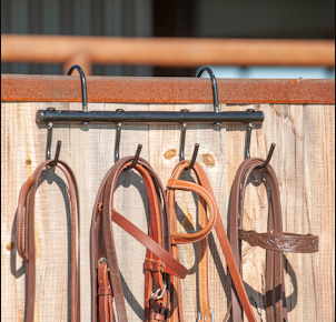 ポータブル　ブライドルラック