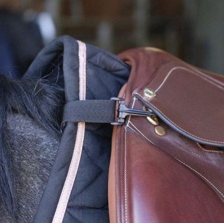 カタゴ　ボディシールド　（拍車傷防止カバー）