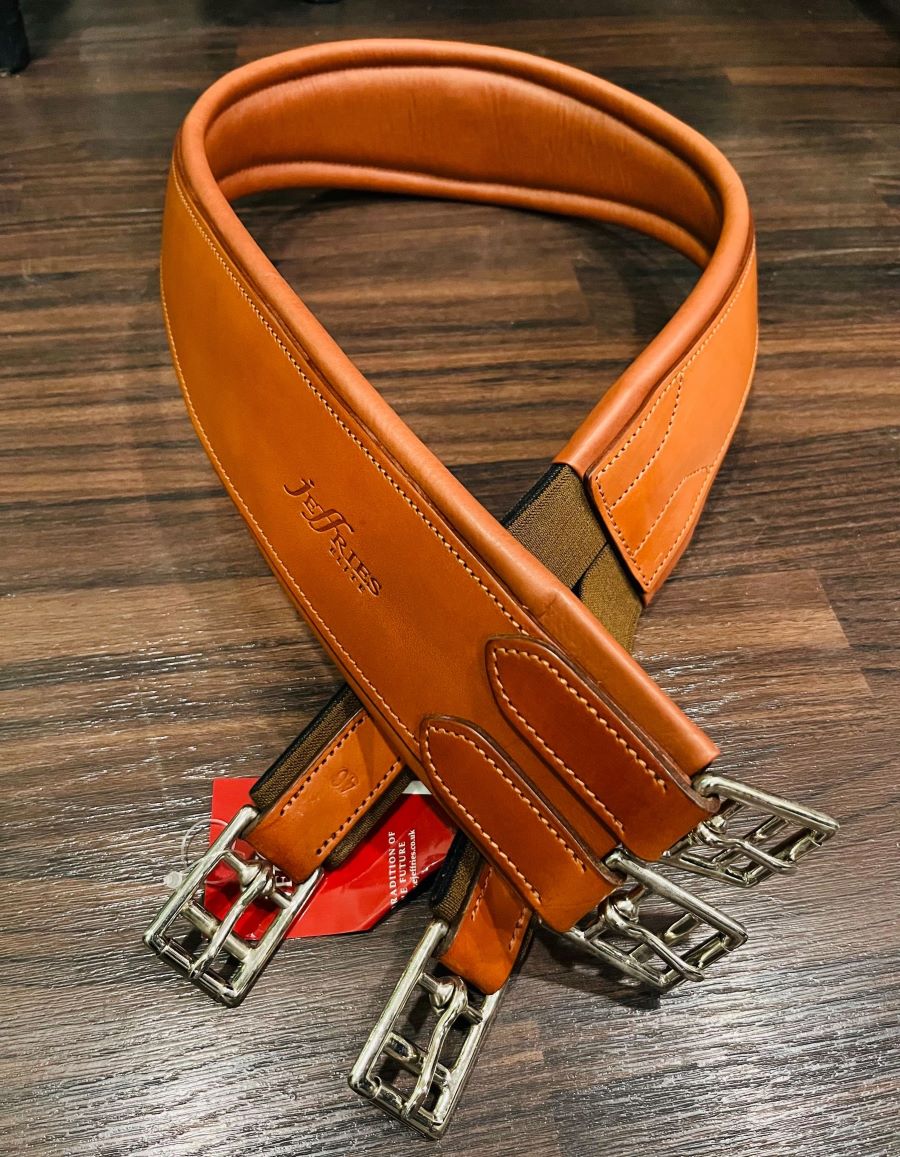 本革腹帯 （片ゴム仕様）｜乗馬用品なら中江物産通販サイト 