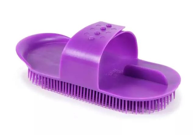 プラスチックブラシ