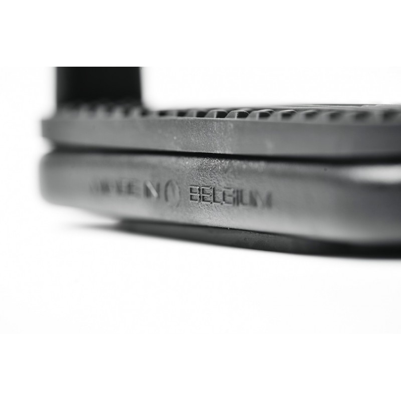 COMPOSITI　ジュニア用プラスチック鐙