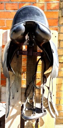 HO ポータブル 折り畳み サドルラック