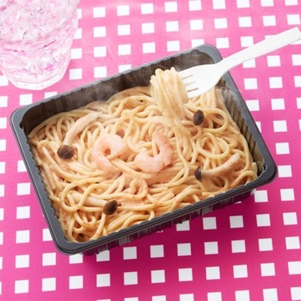 日清ウェルナ マ・マーもちもち生パスタ 海老ときのこの明太クリーム