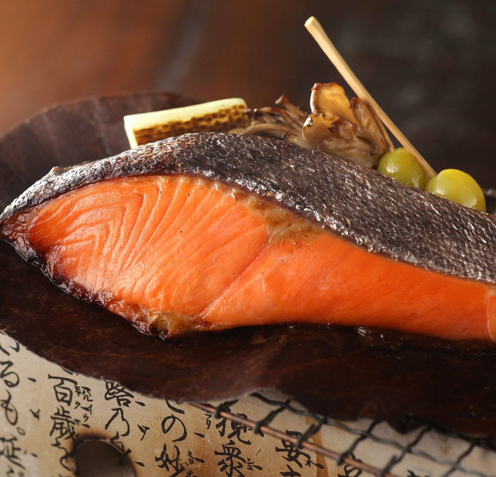 秋鮭切身 60g 10枚入 600g 10枚入 冷凍食品 冷凍おかず のネット通販 食のプロも愛用する業務用食品 冷凍食品通販 ナカヤマフーズオンライン