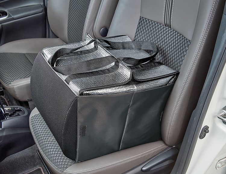 [保冷バックは買い物バックとしても] 車収納ボックスになる腰クッション & 保冷バック セット 容量30L 折りたたみ式