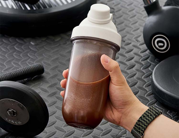 ロック＆ロック ラウンド シェイカーボトル 830ml