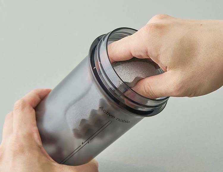 ロック＆ロック ラウンド シェイカーボトル 830ml