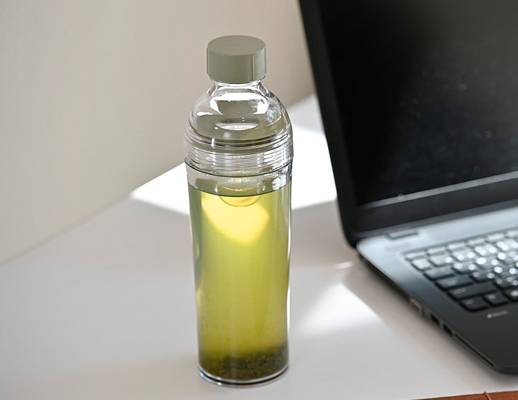 HARIO ( ハリオ ) フィルターインボトル ポータブル 茶こし付き 400ml 日本製 食洗機対応