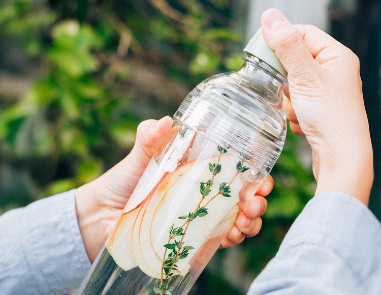 HARIO ( ハリオ ) フィルターインボトル ポータブル 茶こし付き 400ml 日本製 食洗機対応
