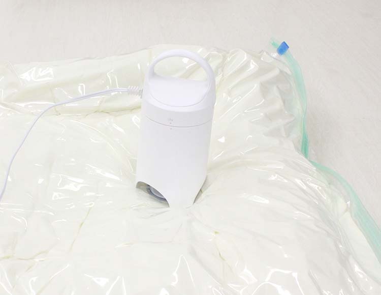 Arsh(エアッシュ) 圧縮袋 電動吸引機 バルブ式 アダプタ付属 保証付