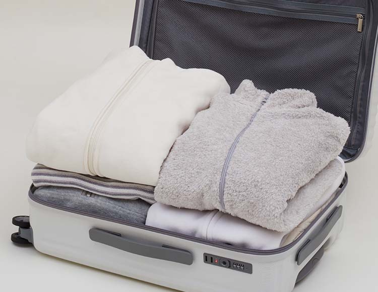 [掃除機いらず 手で押すだけ! ]  衣類用圧縮袋 Mサイズ 50×40cm 2枚入 3個セット