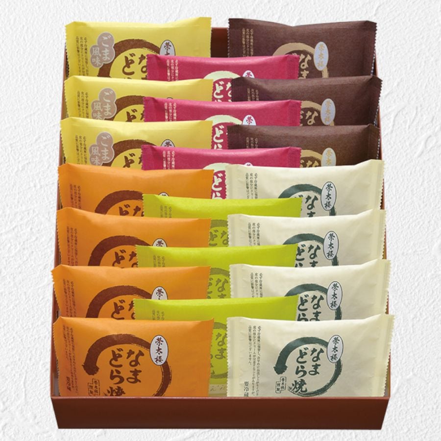 冬のおすすめギフト　　　　　　　　なまどら焼6種20個入詰合せ　　　　　　　　（お歳暮のし付き）