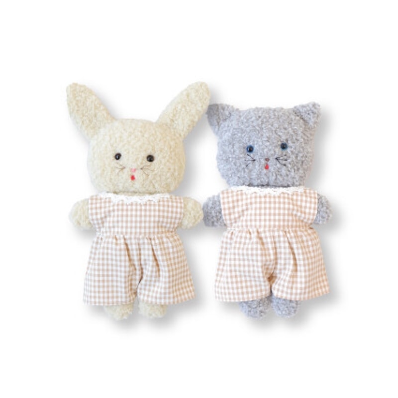 うさシュークリームちゃん ハンドメイド ぬいぐるみ うさシュークリームちゃん ハンドメイド ぬいぐるみ シュークリーム