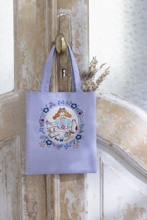 刺繡キット 石井寛子 LECIEN 花とわたしの物語（ミニトート） | 刺繍 