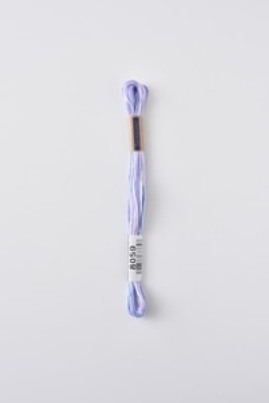 COSMO（コスモ） Seasons 25番 刺しゅう糸 色番 (8059) | 刺繍