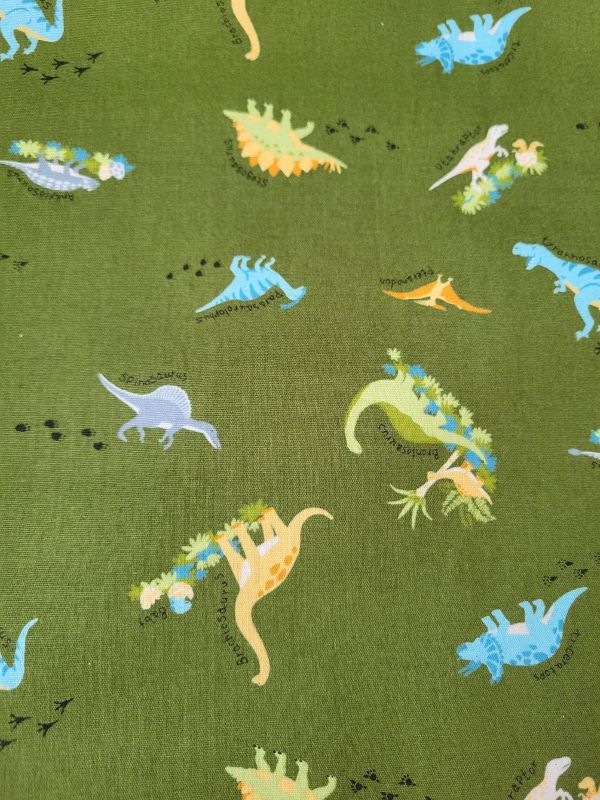 キッズランド　恐竜　グリーン　生地