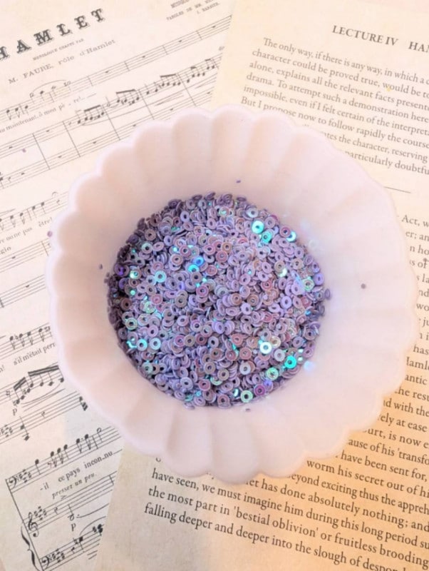 スパンコール　ビーズ　ラウンドグリッタースパンコール　２mm　4000pcs　パープル