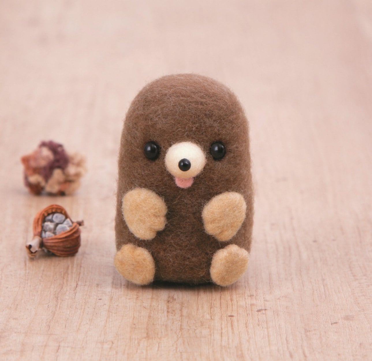 初級者向け羊毛フェルトキット ひょっこりもぐら | 羊毛フェルト