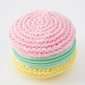 COSMO 刺しゅう糸で編む 小さなポーチキット｜マカロンクリーム