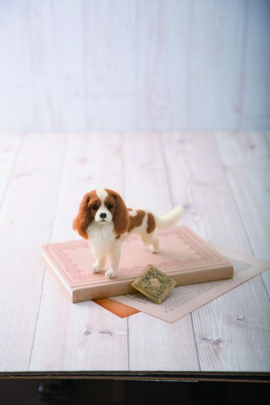 羊毛フェルトでつくるリアルなアニマル キャバリア | 羊毛フェルト