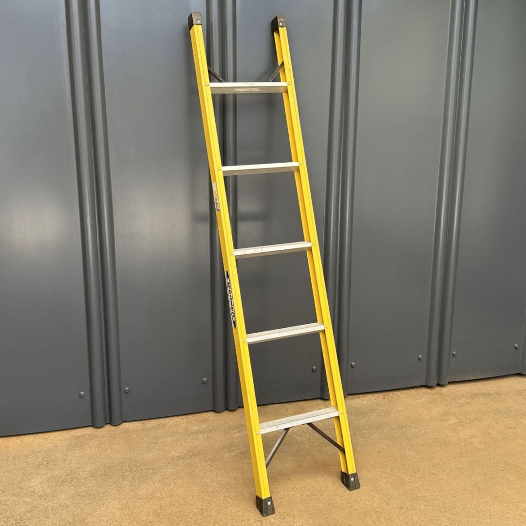 FRP-1L18 1連はしご FRP製 ピカ【中古】 NAMBU SHOP