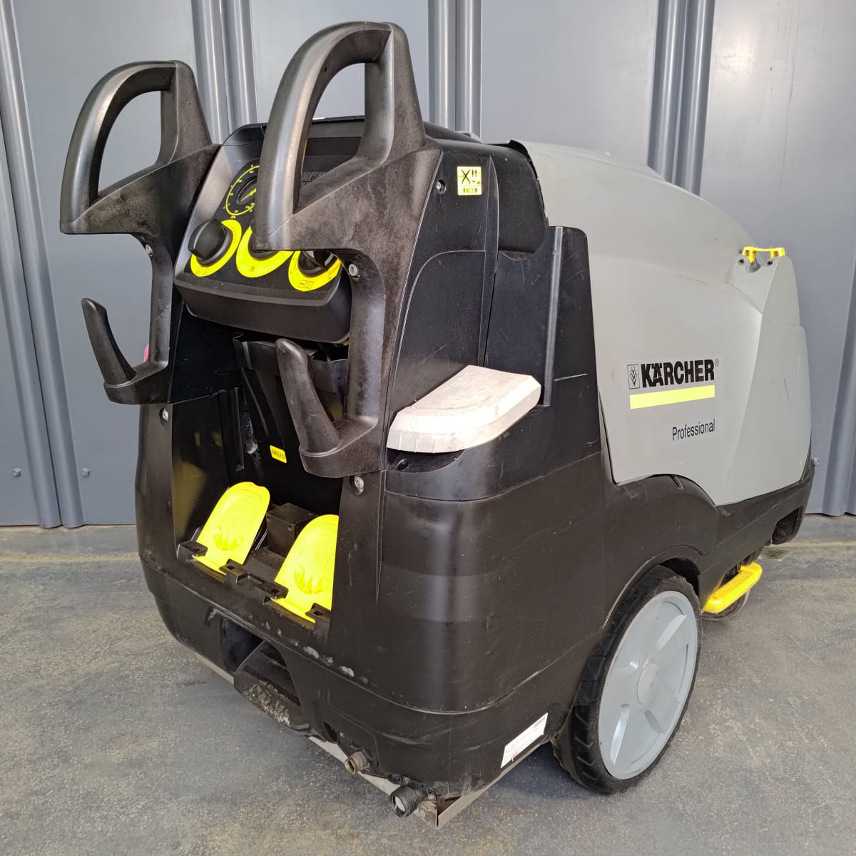【動画】Karcher ケルヒャー 温水 高圧洗浄機 HDS13/15S 200V 50Hz 凍結防止仕様【中古】