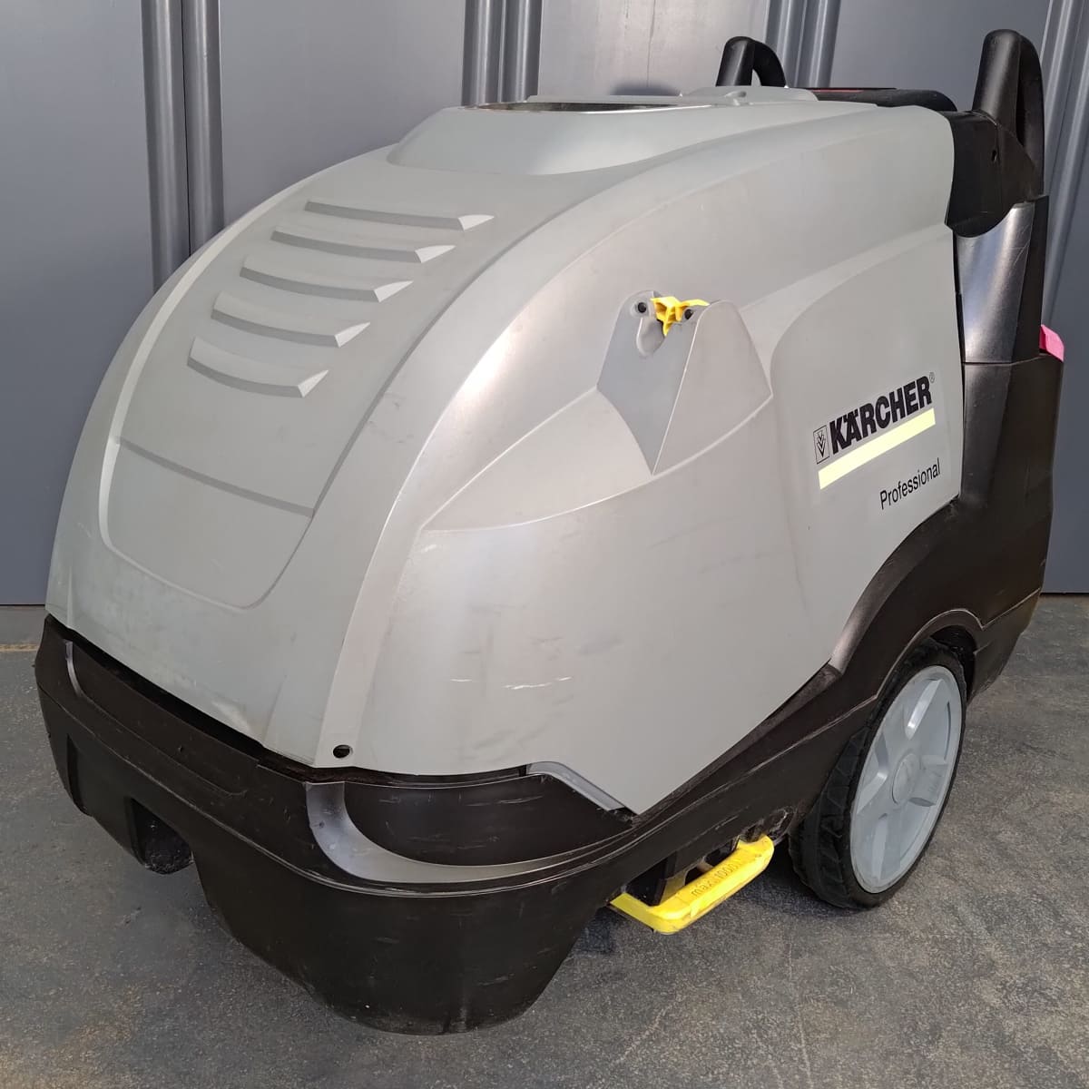 【動画】Karcher ケルヒャー 温水 高圧洗浄機 HDS13/15S 200V 50Hz 凍結防止仕様【中古】